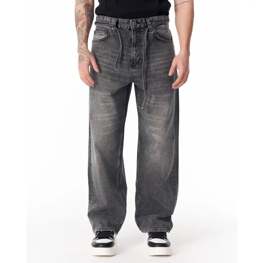 Vaqueros Modelo Baggy con cintura de cordón